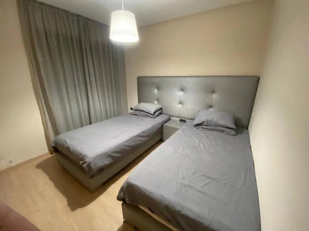 Appartement Chic Avec Jardin A Prestigia Golf City 马拉喀什